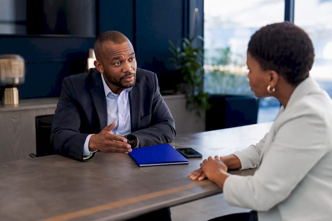 Effective Client Communication: 6 Documented Habits Accountants Use